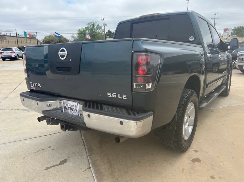 2005 Nissan Titan Image 5