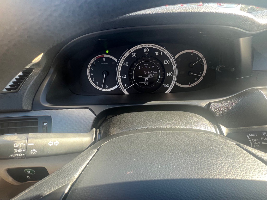 2013 Honda Accord Image 16