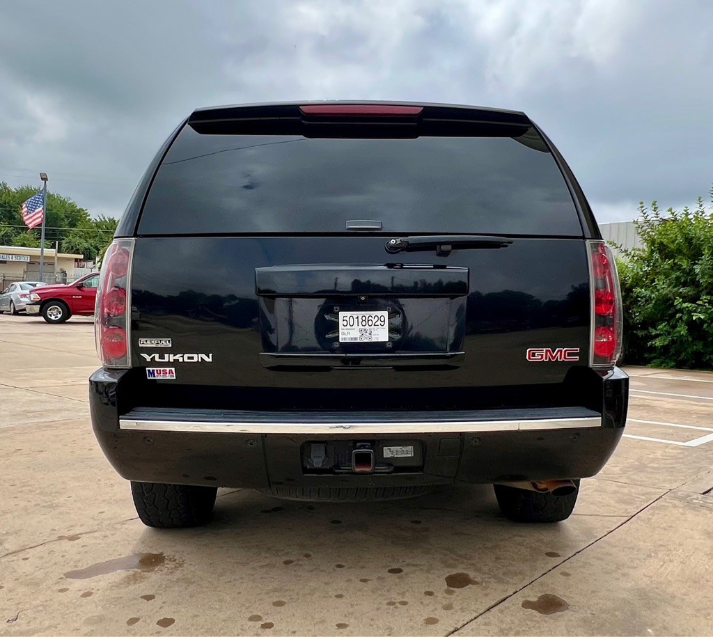 2011 GMC Yukon Image 5