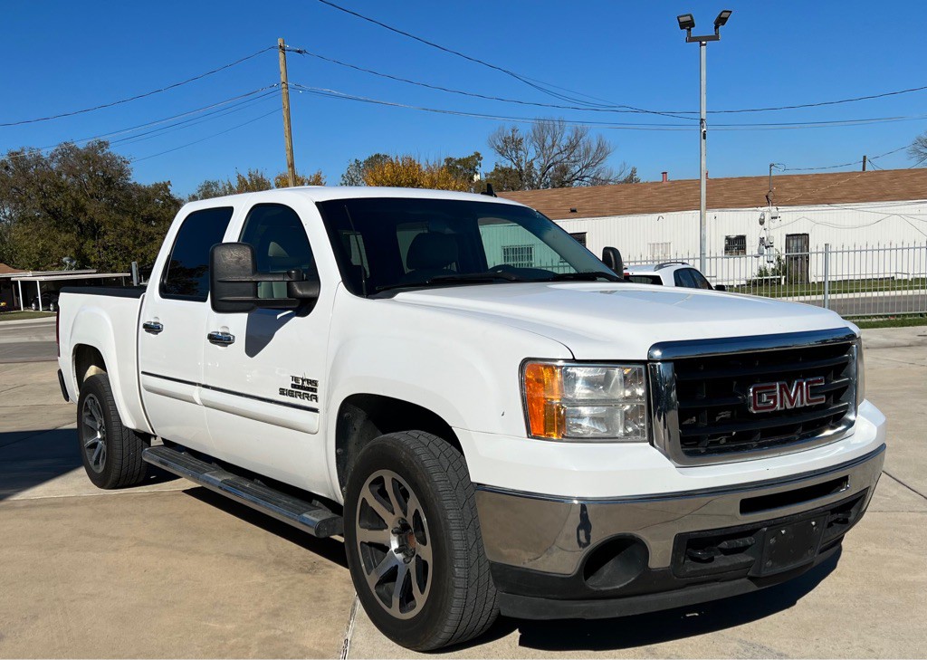 2011 GMC Sierra Image 4
