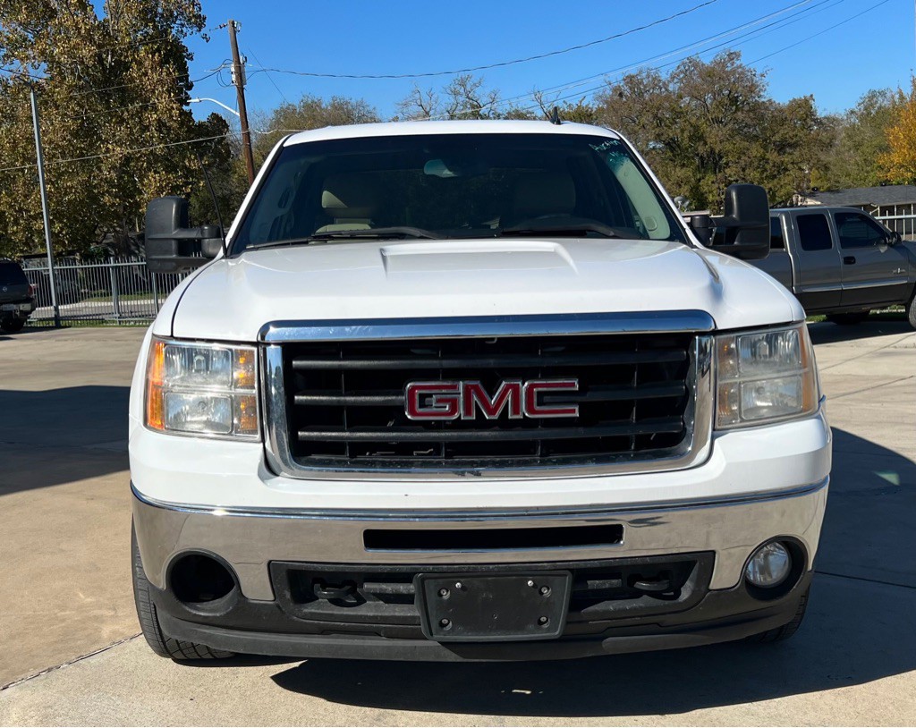 2011 GMC Sierra Image 5
