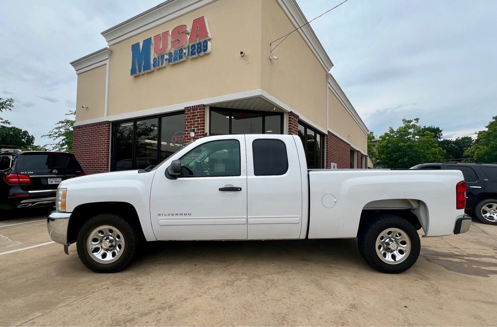 2012 Chevrolet Silverado 1500 Image 3