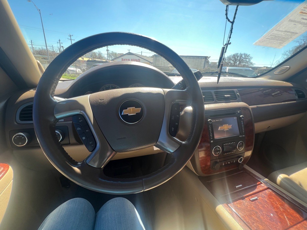 2012 Chevrolet Tahoe Image 13