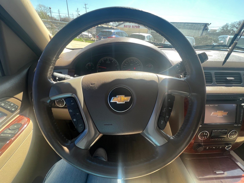2012 Chevrolet Tahoe Image 20
