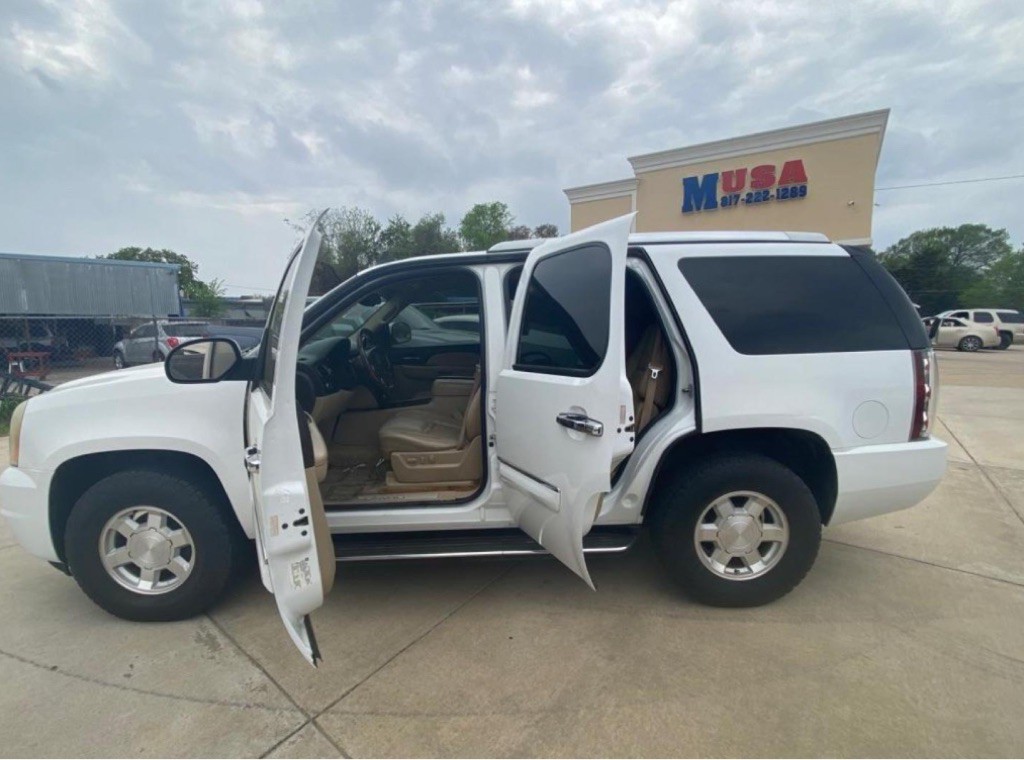 2007 GMC Yukon Image 5