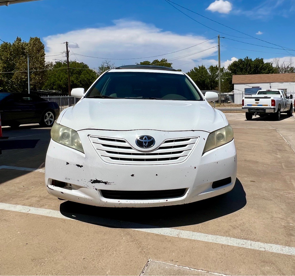 2009 Toyota Camry Image 2