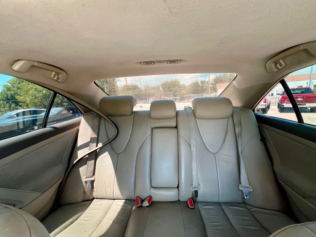 2009 Toyota Camry Image 13