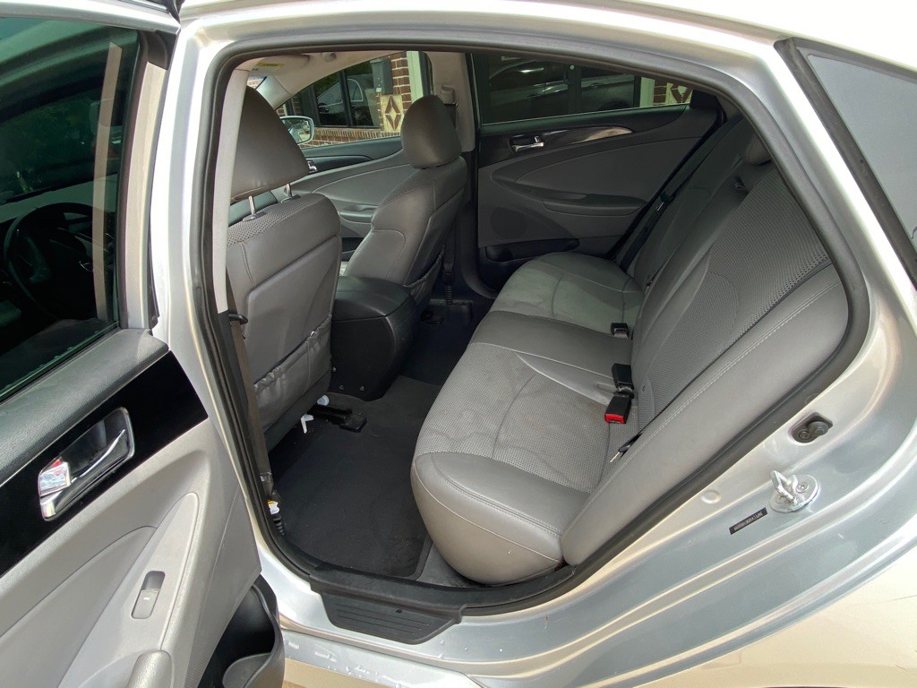 2014 Hyundai Sonata Image 12