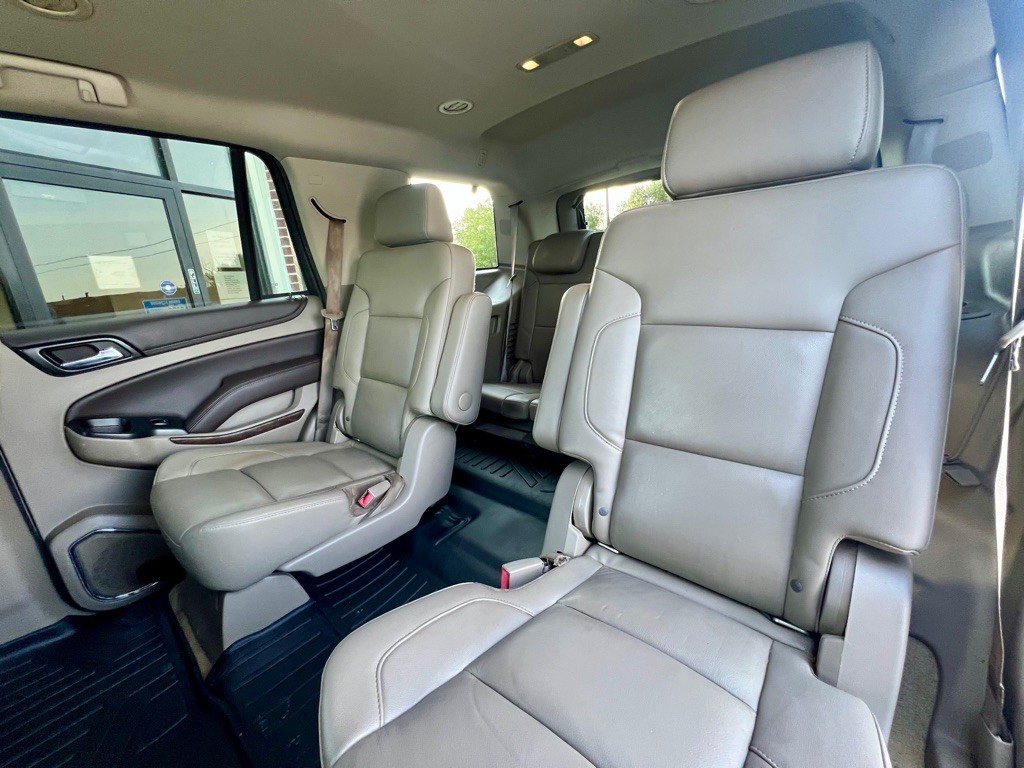 2016 Chevrolet Tahoe Image 11