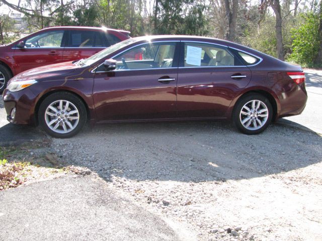 2014 Toyota Avalon Image 2