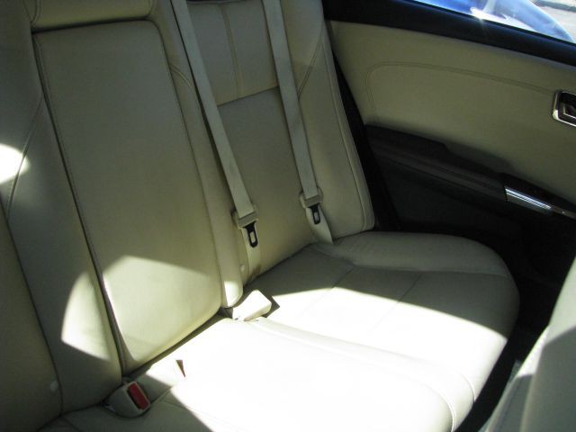 2014 Toyota Avalon Image 6