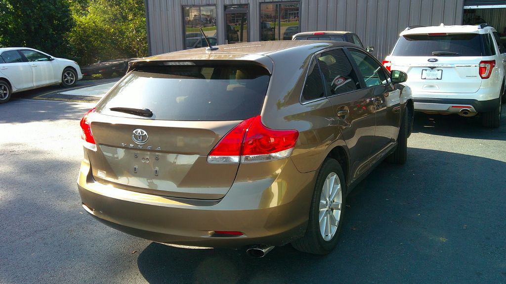 2010 Toyota Venza Image 4