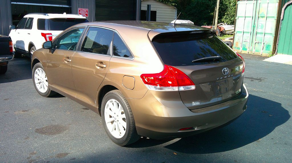 2010 Toyota Venza Image 5