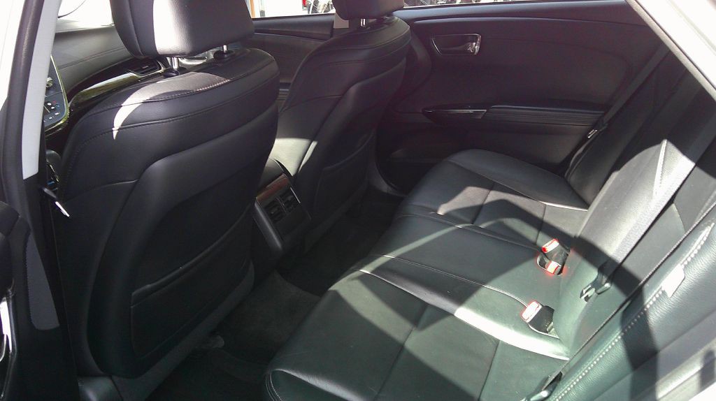 2013 Toyota Avalon Image 6