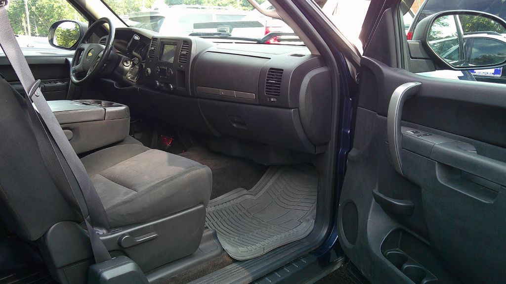 2011 Chevrolet Silverado 1500 Image 6