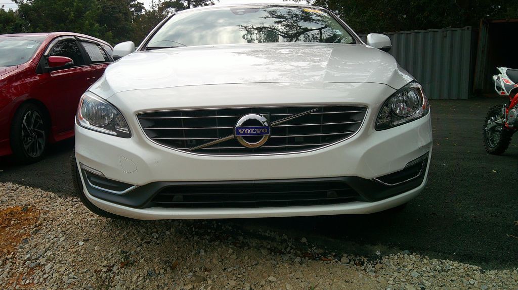 2017 Volvo S60 Image 4