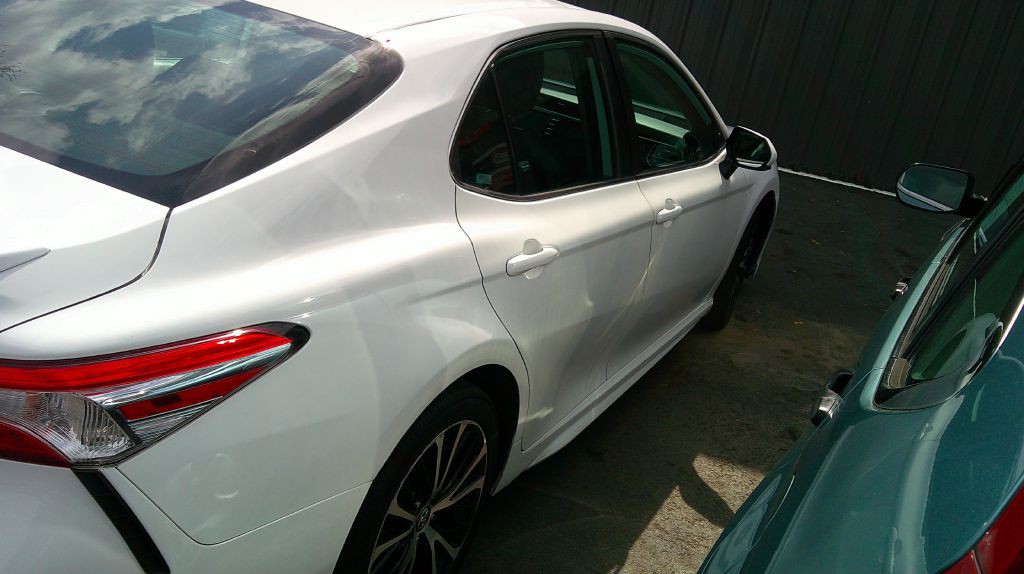 2020 Toyota Camry Image 4