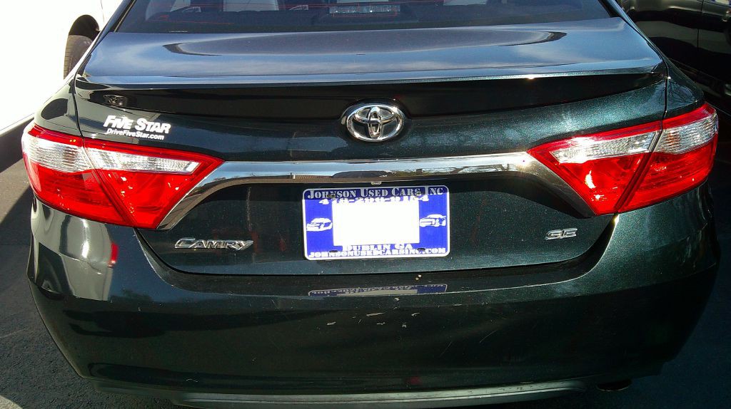 2016 Toyota Camry Image 7