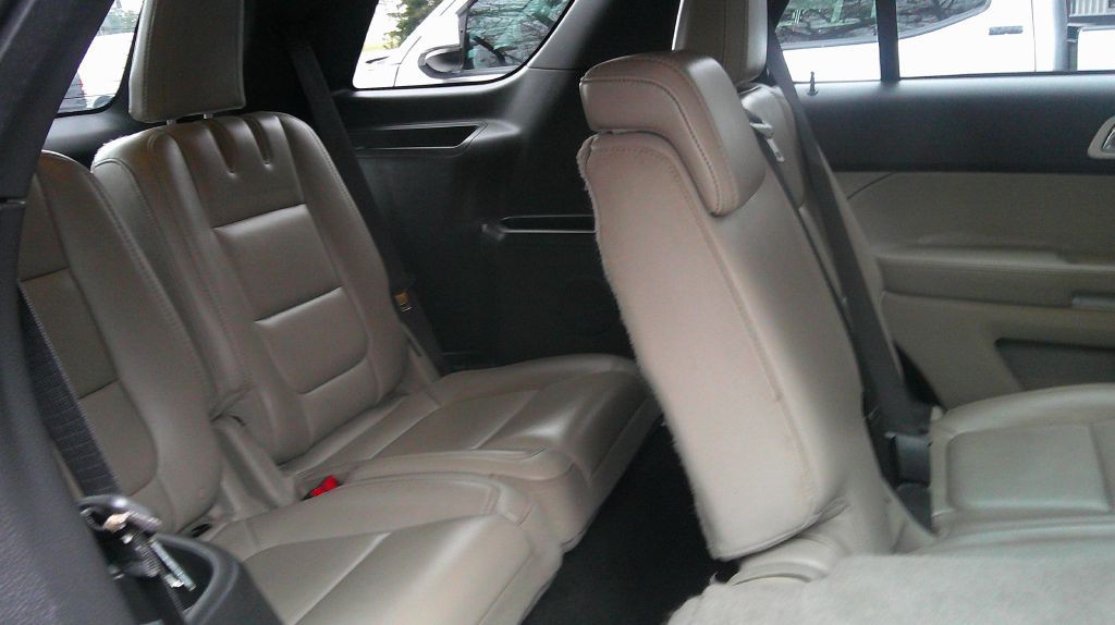2013 Ford Explorer Image 10