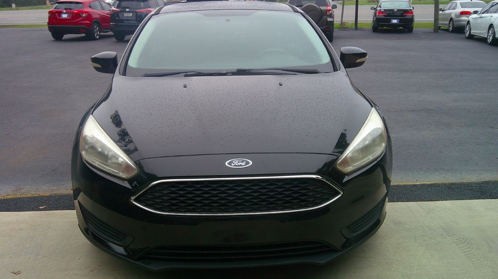 2015 Ford Focus Image 1
