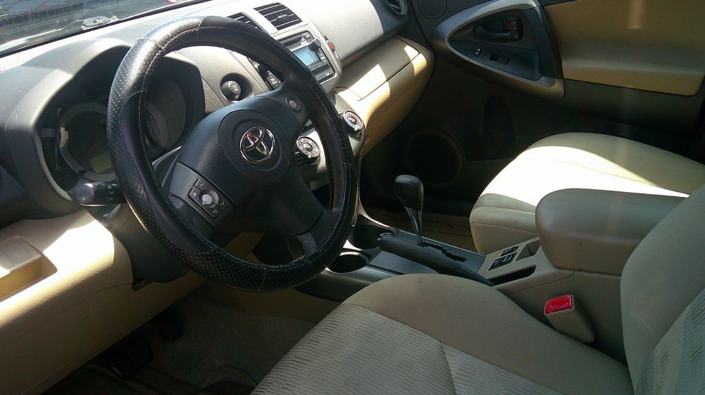 2012 Toyota Rav4 Image 5
