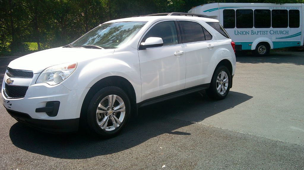 2012 Chevrolet Equinox Image 2