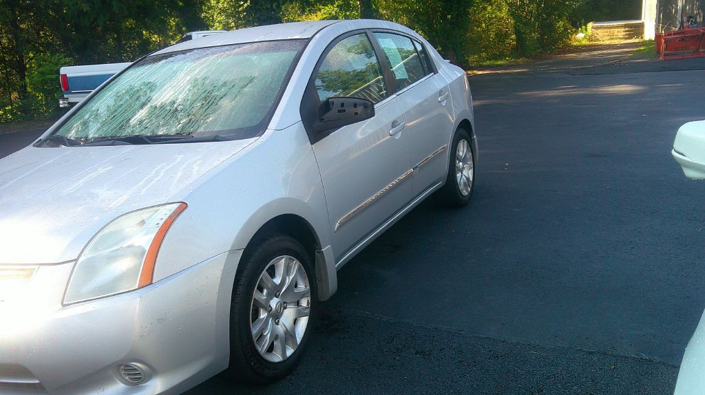 2012 Nissan Sentra Image 2