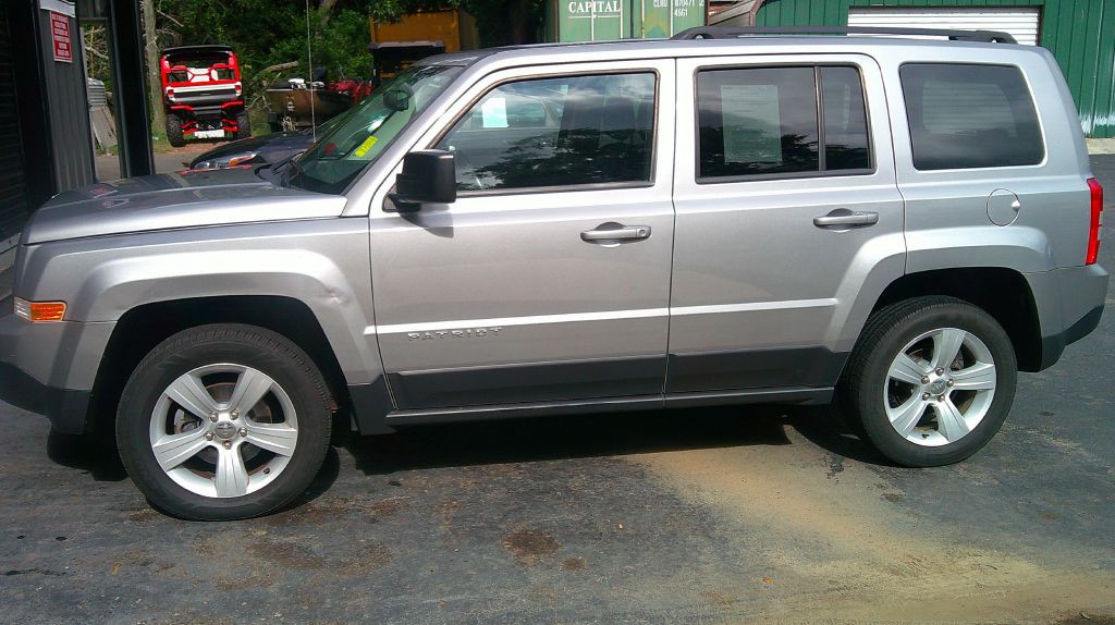 2014 Jeep Patriot Image 2
