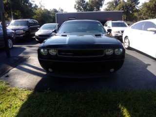 Image for 2014 Dodge Challenger SXT ID: 7688132