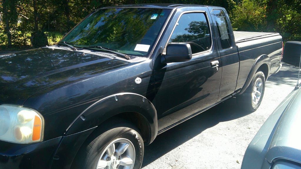 2004 Nissan Frontier Image 3