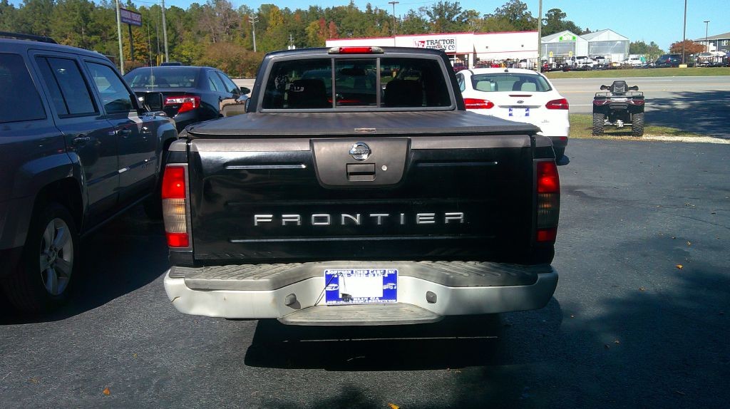 2004 Nissan Frontier Image 4
