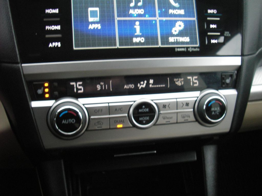 2015 Subaru Outback Image 22