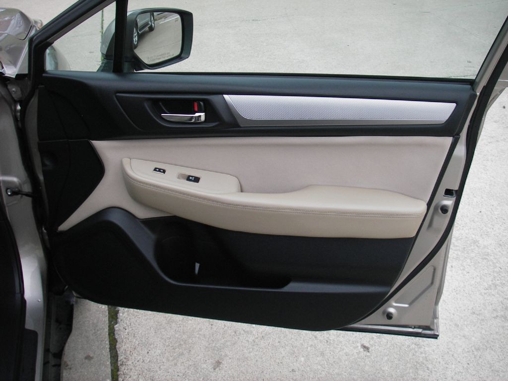 2015 Subaru Outback Image 33