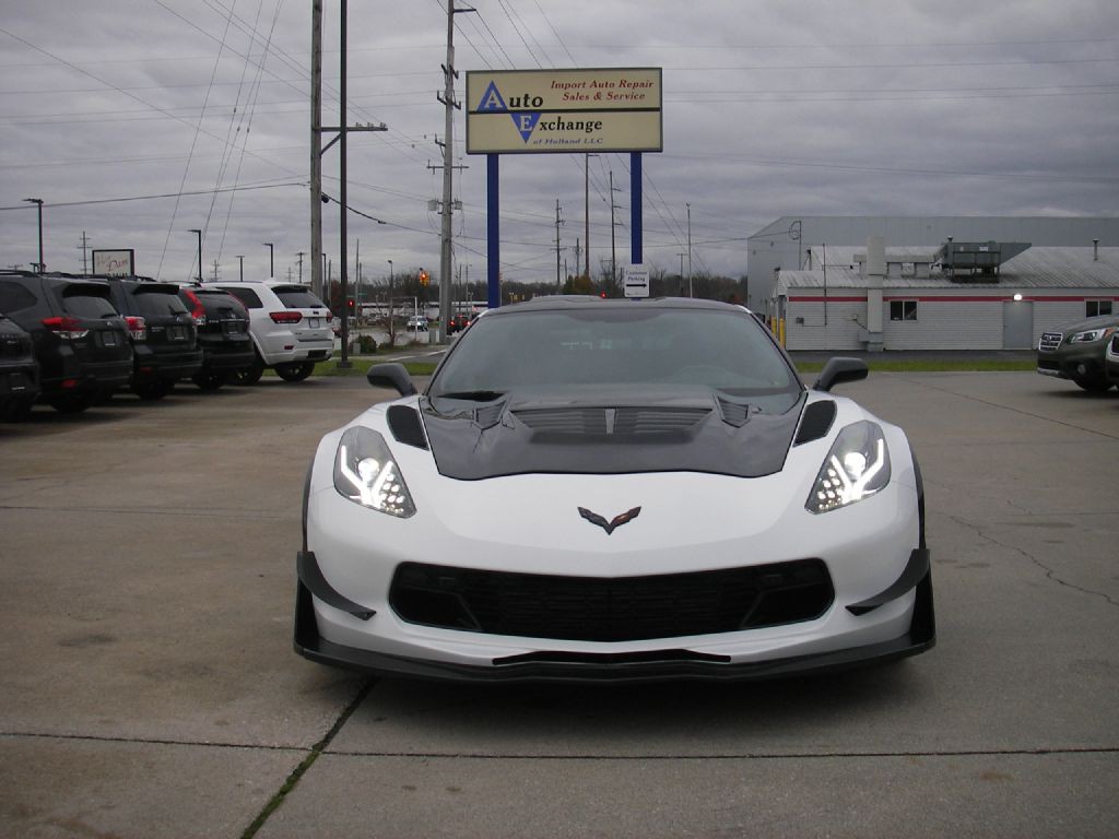 2016 Chevrolet Corvette Image 12