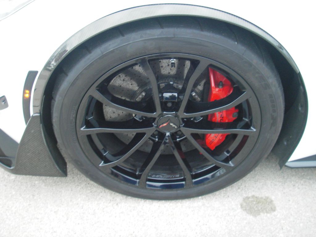 2016 Chevrolet Corvette Image 43