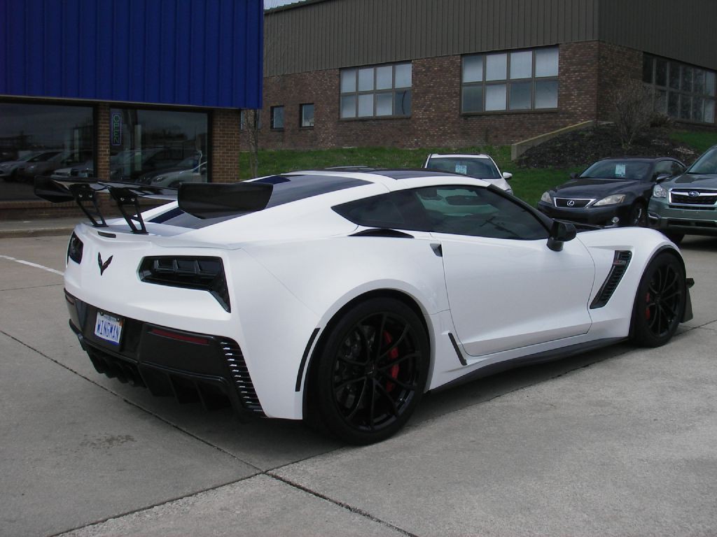 2016 Chevrolet Corvette Image 5