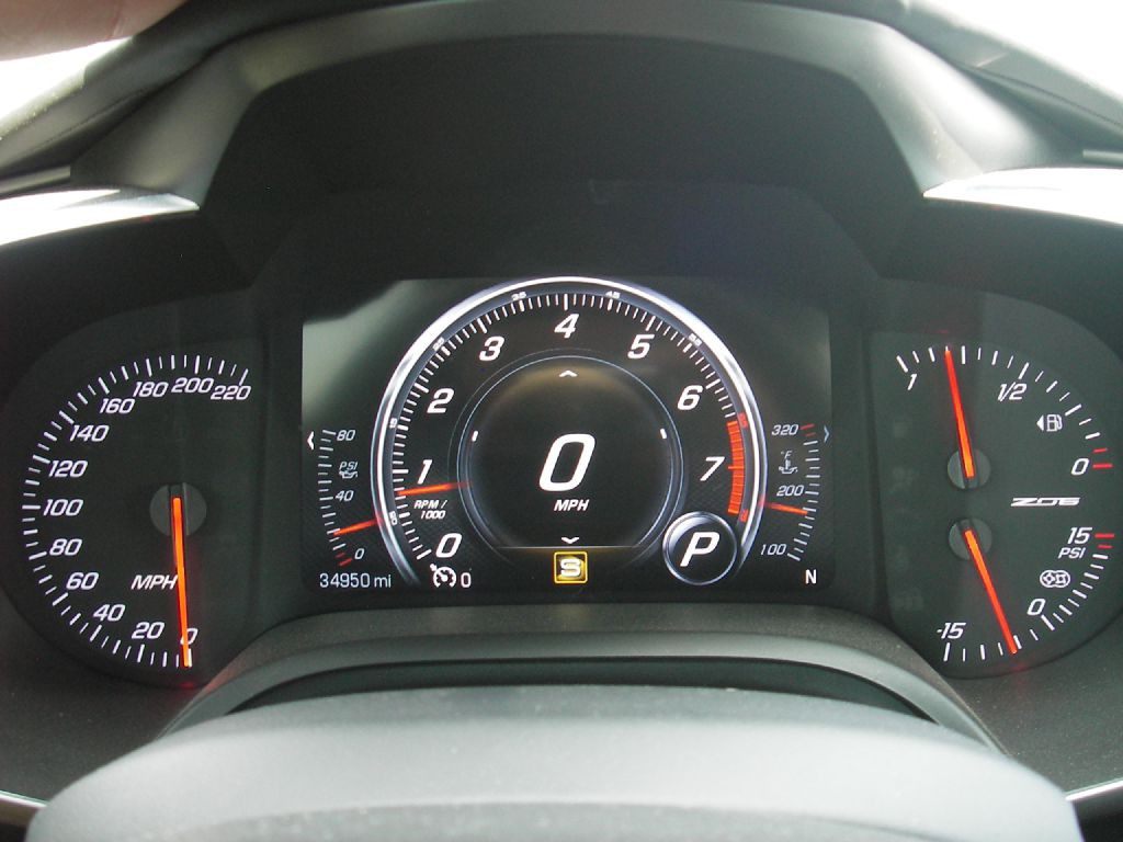2016 Chevrolet Corvette Image 20