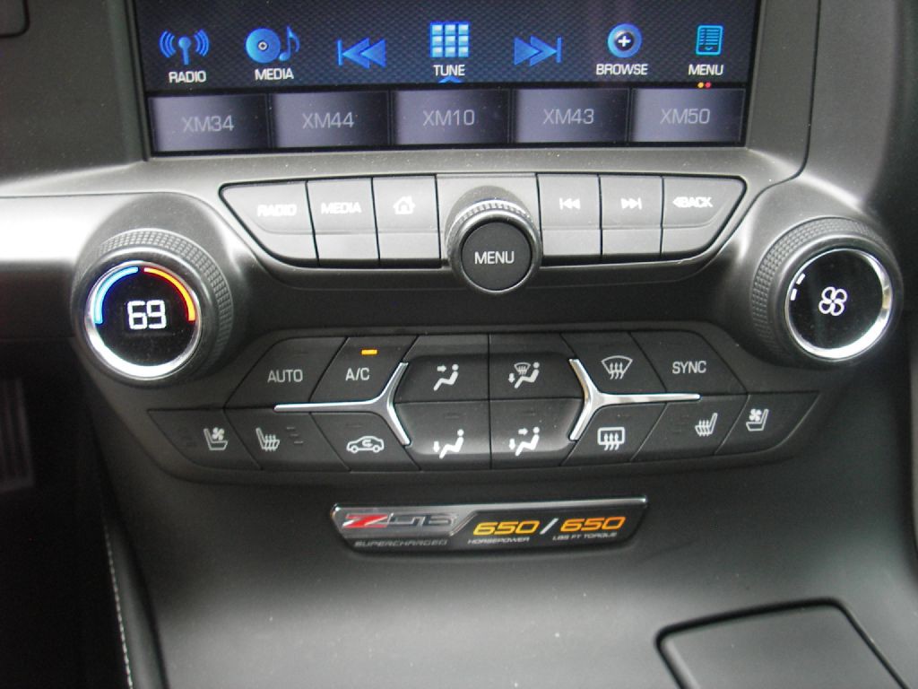 2016 Chevrolet Corvette Image 25