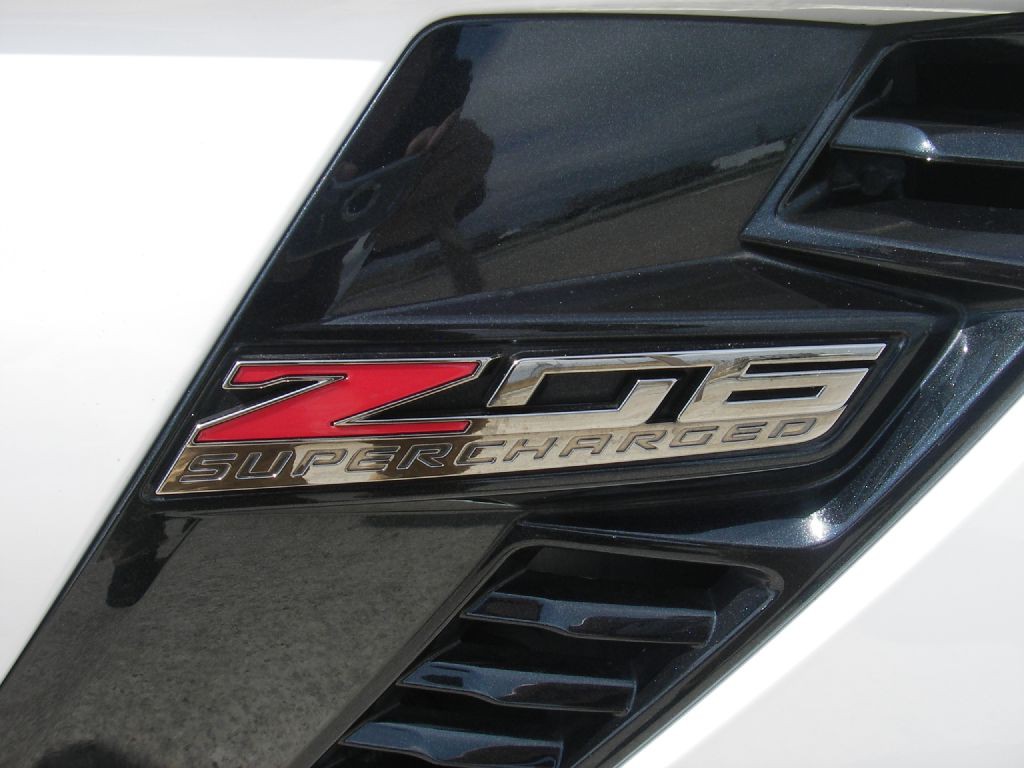 2016 Chevrolet Corvette Image 41