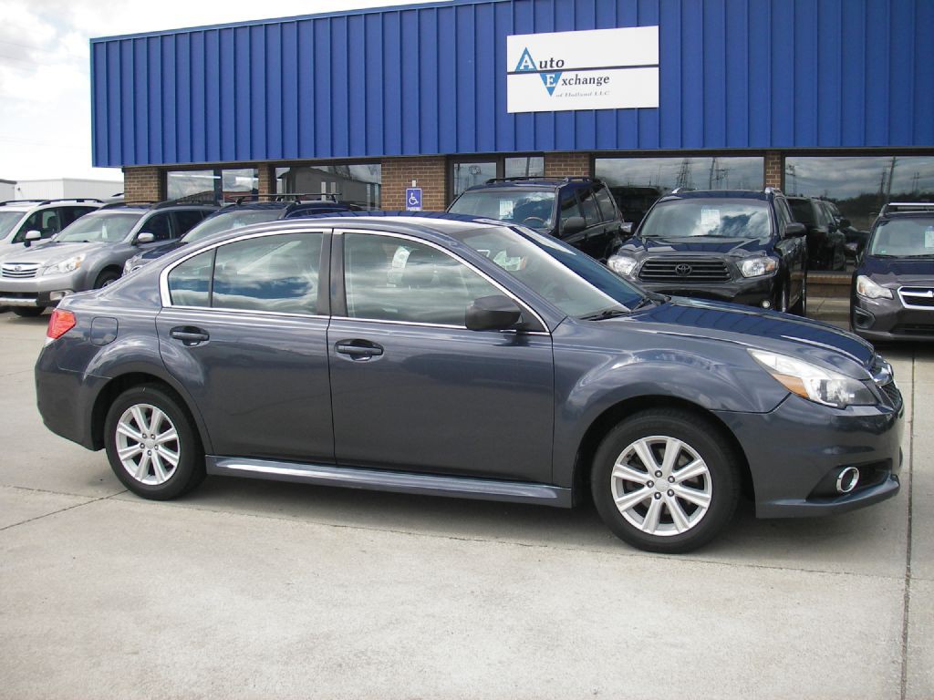 2014 Subaru Legacy Image 3