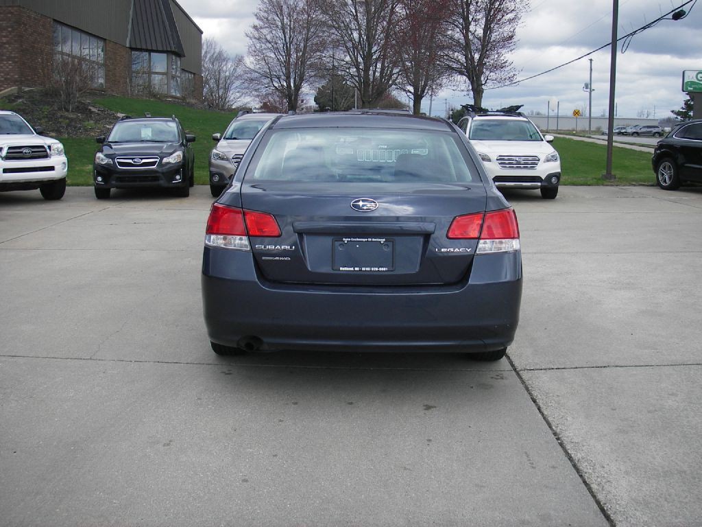 2014 Subaru Legacy Image 7