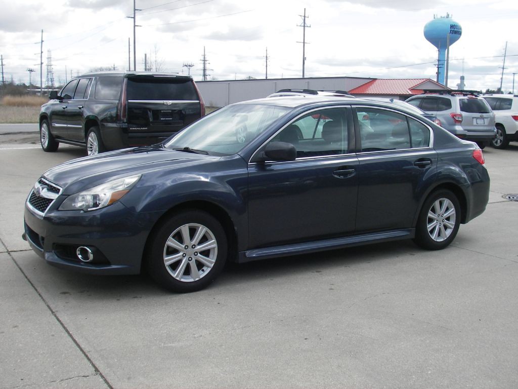 2014 Subaru Legacy Image 11