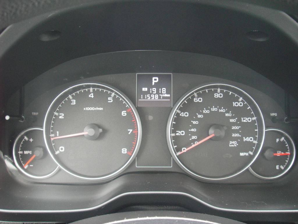 2014 Subaru Legacy Image 15