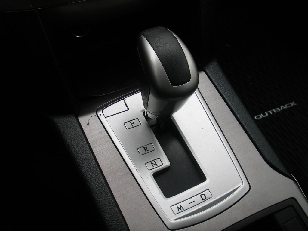 2014 Subaru Legacy Image 22