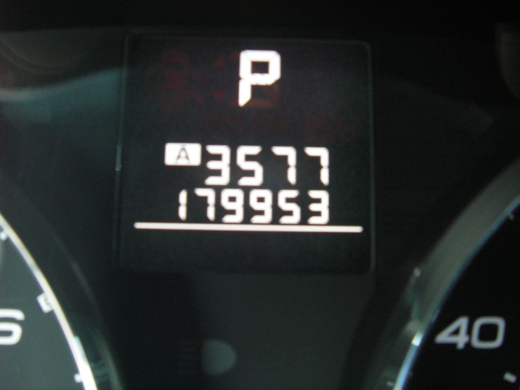 2011 Subaru Outback Image 17