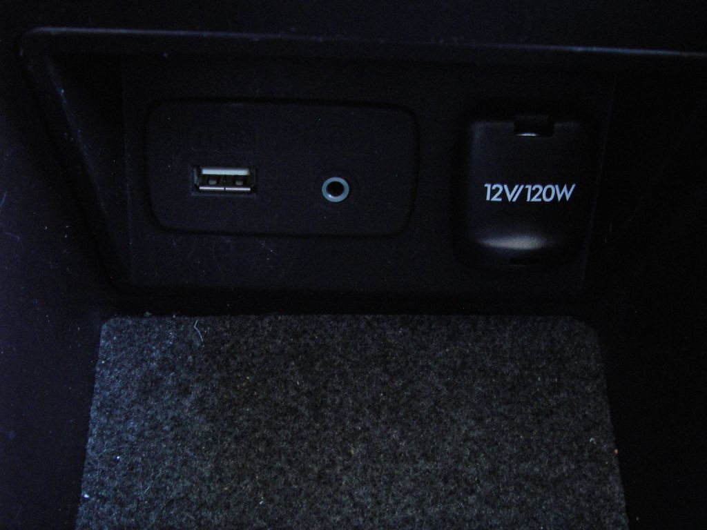 2011 Subaru Outback Image 26