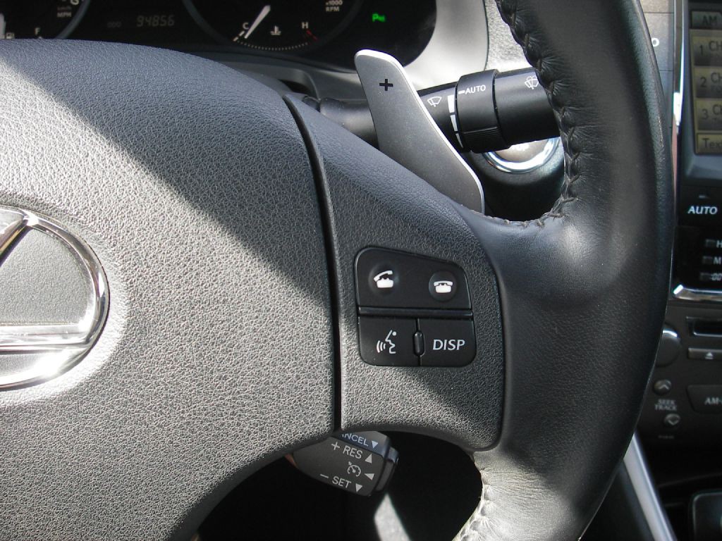 2010 Lexus IS Image 26