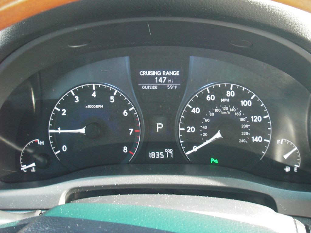 2010 Lexus RX Image 16