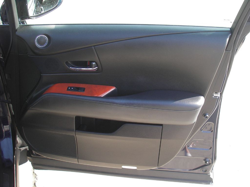 2010 Lexus RX Image 35