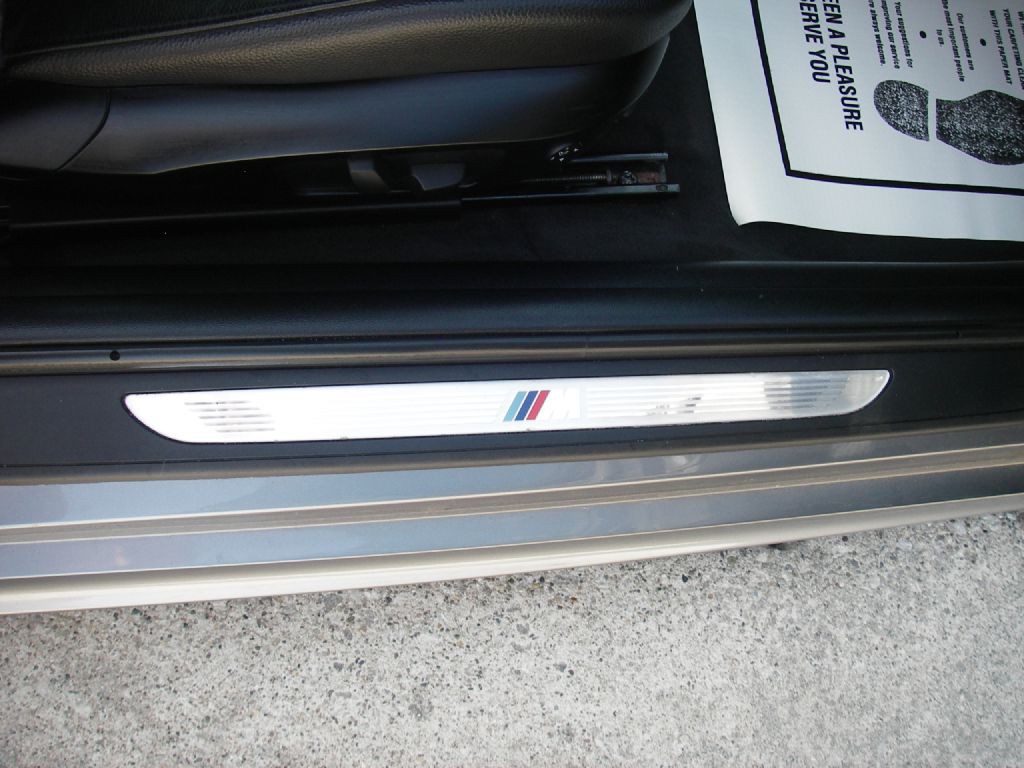 2011 BMW 3 Series Image 35